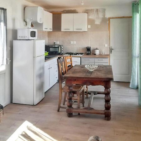 Studio Cosy A Bellerive Sur Allier Avec Terrasse Et Jardin 30 M² Apartment Bagian luar foto