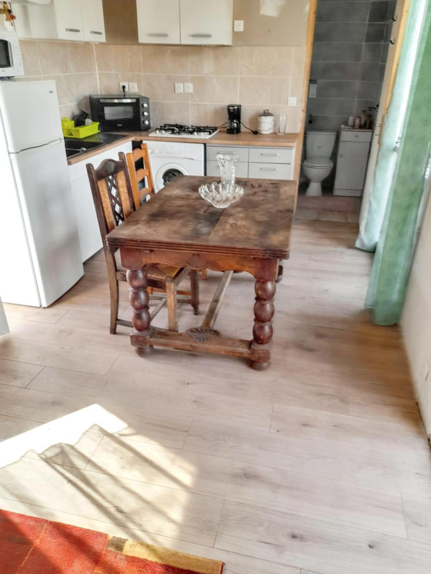 Studio Cosy A Bellerive Sur Allier Avec Terrasse Et Jardin 30 M² Apartment Bagian luar foto